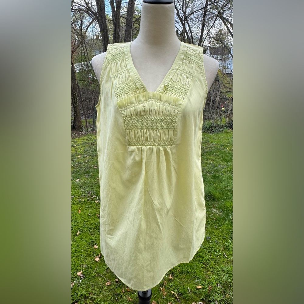 J Jill Sleeveless Silk & Cotton V-Neck Size Small Pale Yellow/Citrine Blouse NWT